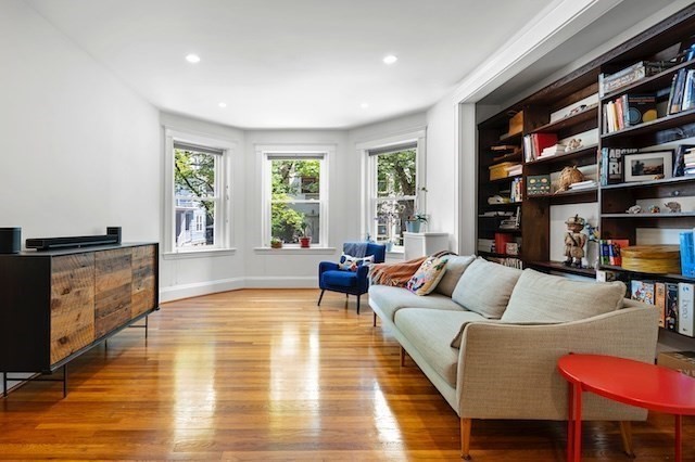 166 Thorndike Street # 1