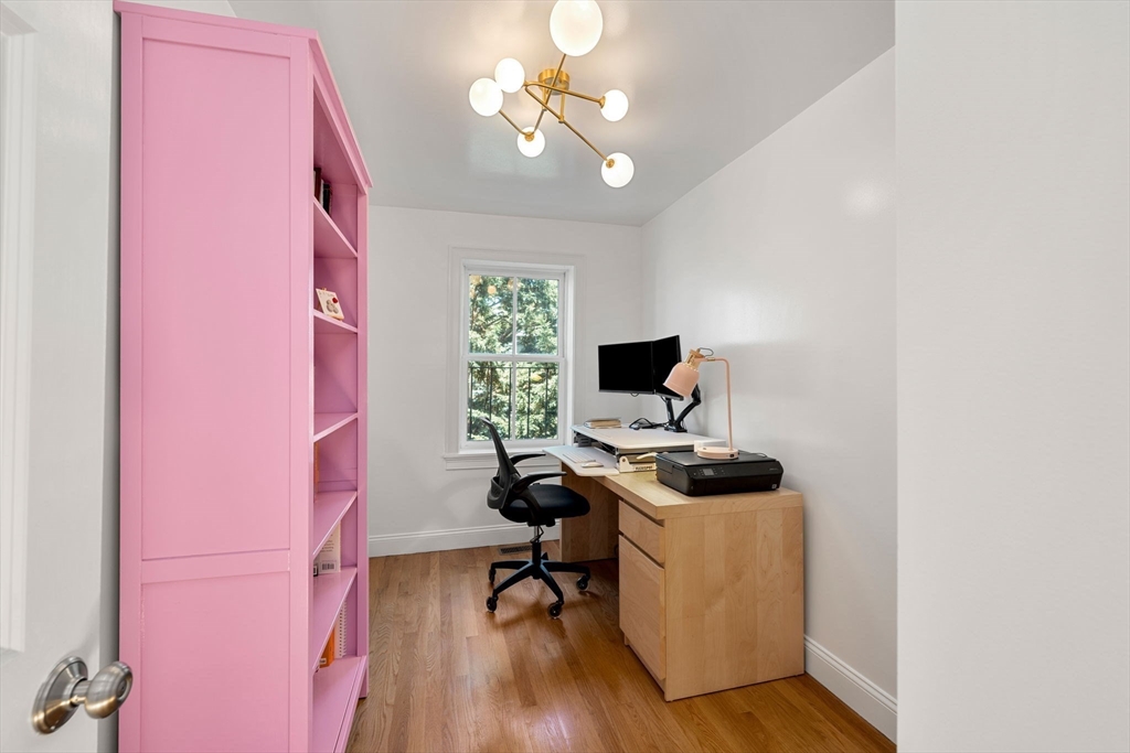 5 Lawnwood Place # 2