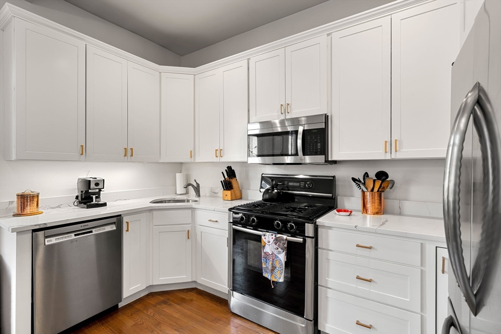 5 Lawnwood Place # 2