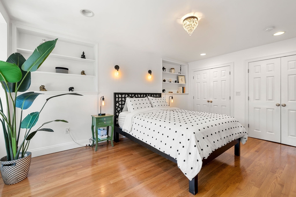 5 Lawnwood Place # 2