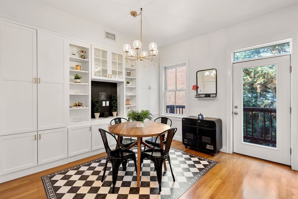 5 Lawnwood Place # 2