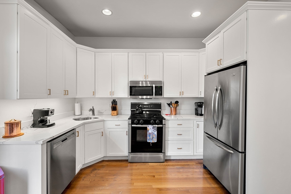 5 Lawnwood Place # 2