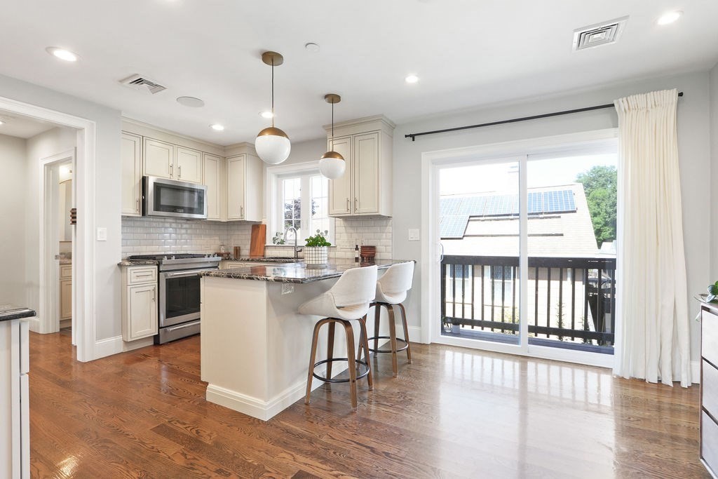 60 Cleverly Court # 2