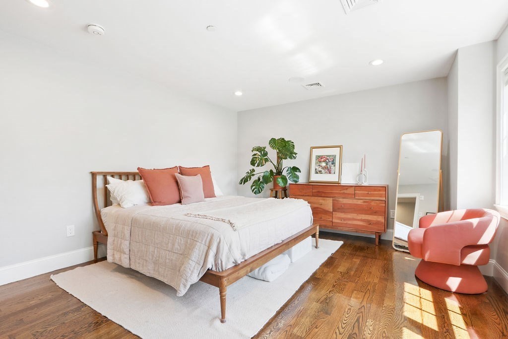 60 Cleverly Court # 2