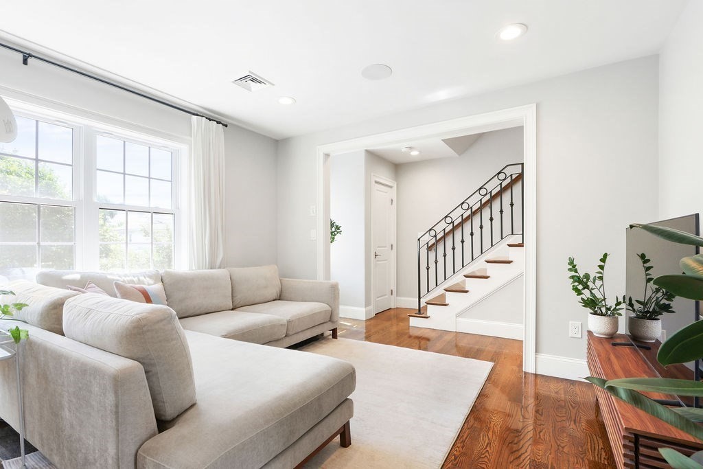 60 Cleverly Court # 2