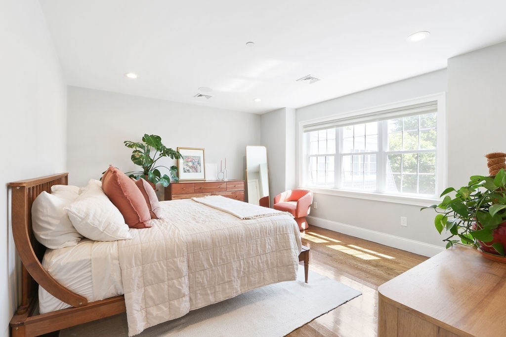 60 Cleverly Court # 2