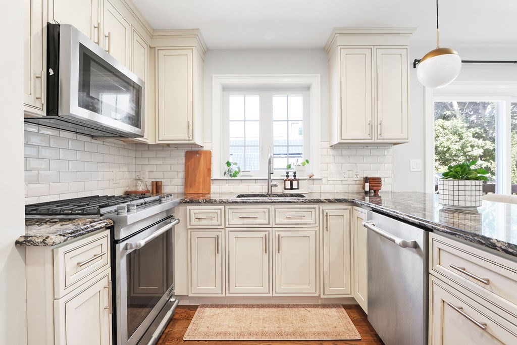 60 Cleverly Court # 2