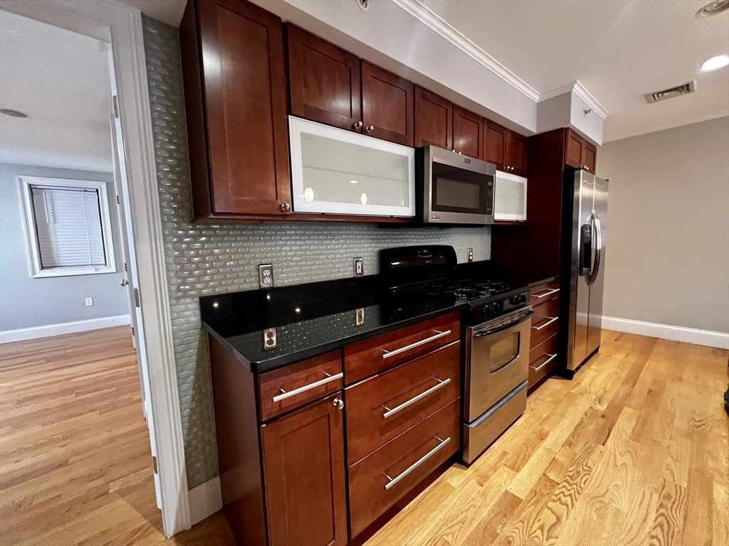 24 Mitchell Street # 1