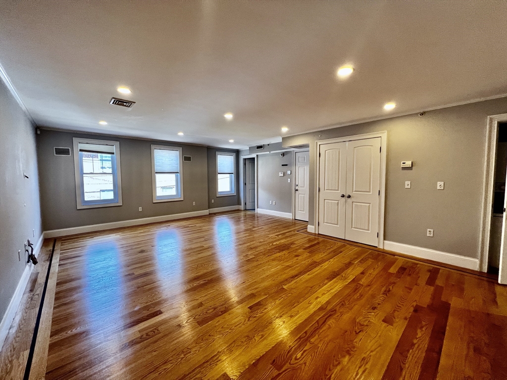 24 Mitchell Street # 1