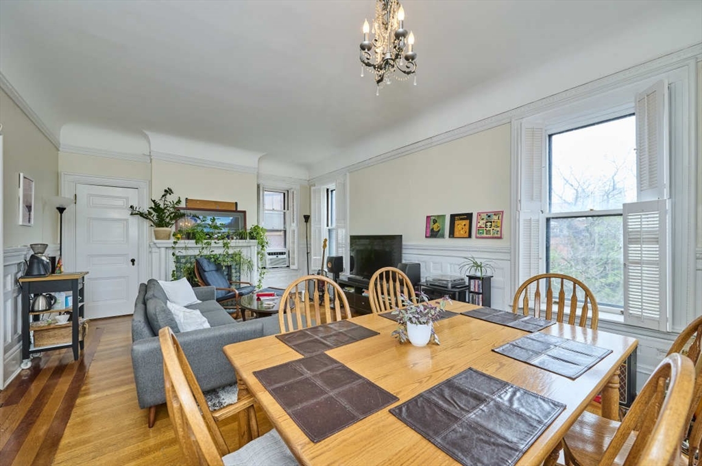 290 Commonwealth Ave # 15