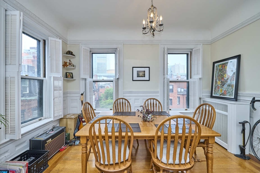 290 Commonwealth Ave # 15