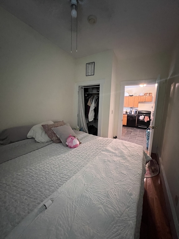 1210 Cambridge Unit: 4
