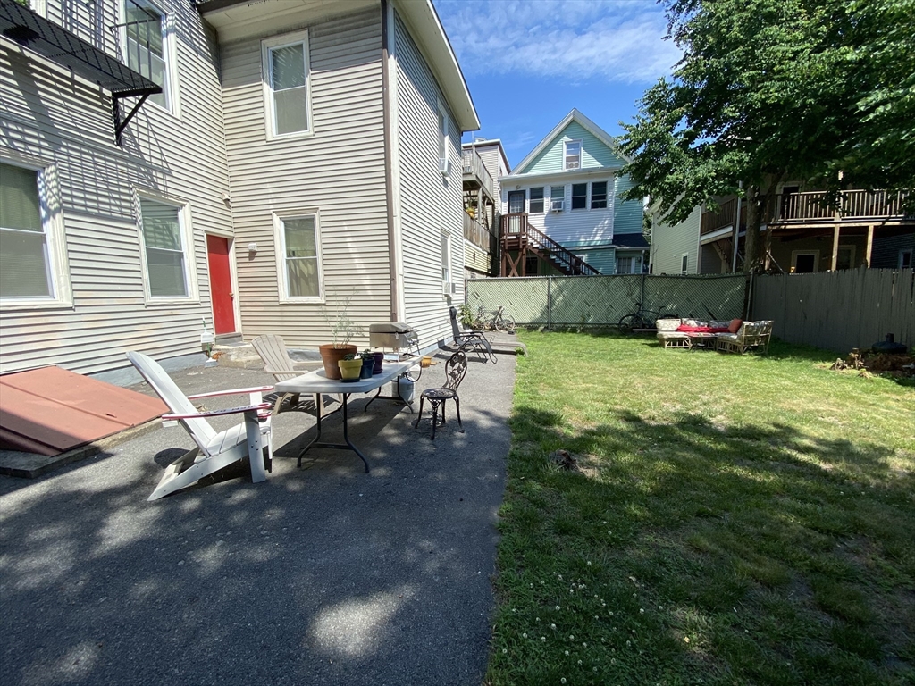 1210 Cambridge Unit: 4