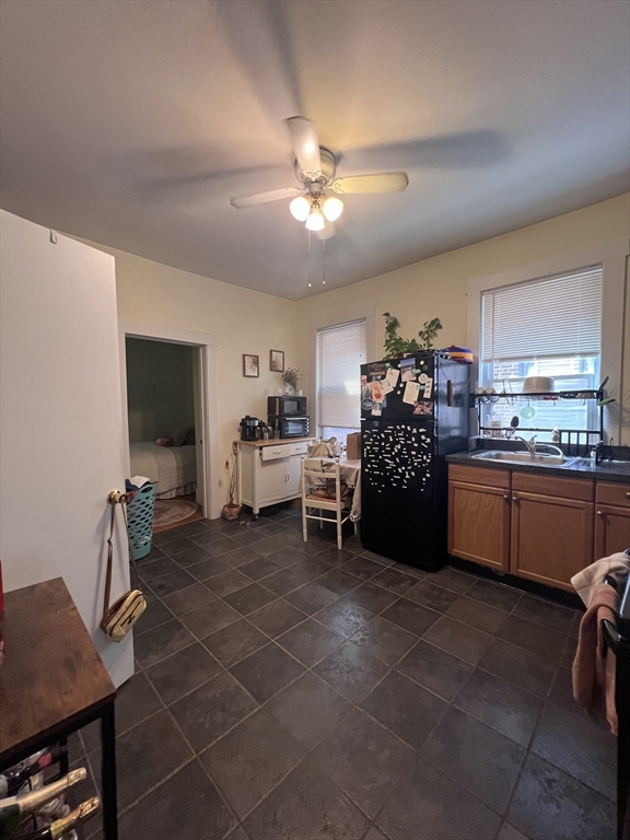 1210 Cambridge Unit: 4