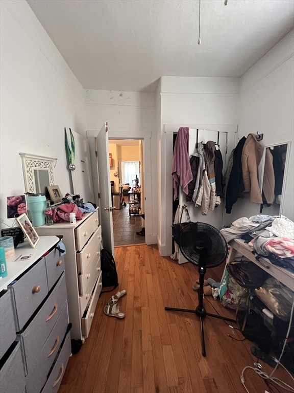 1210 Cambridge Unit: 4