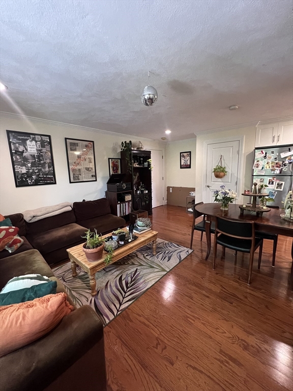 6 Blair Pl # 10