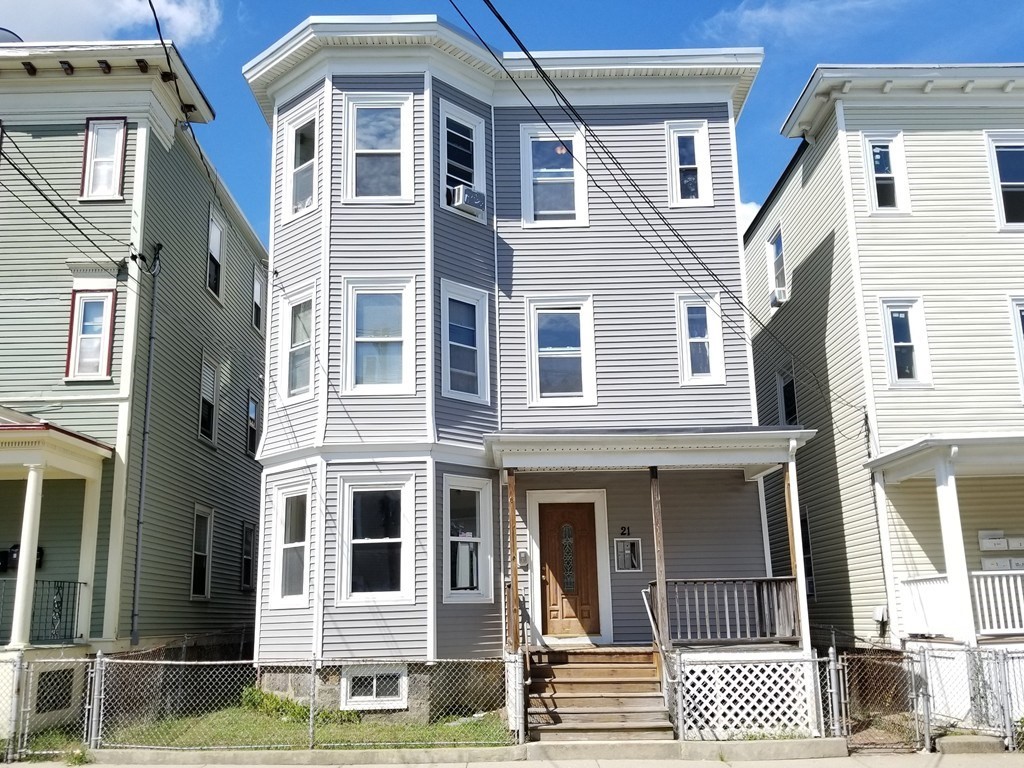 21 Newport Street # 1