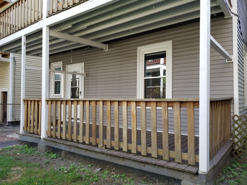 21 Newport Street # 1