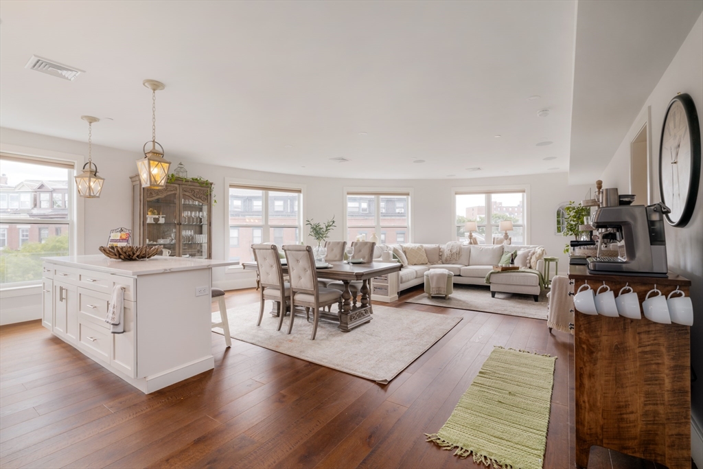 480 West Broadway # 304