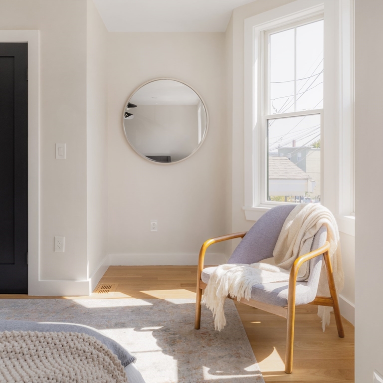 272 East Eagle St # 1