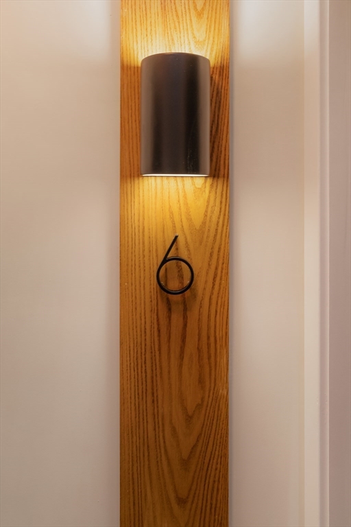 272 East Eagle St # 6