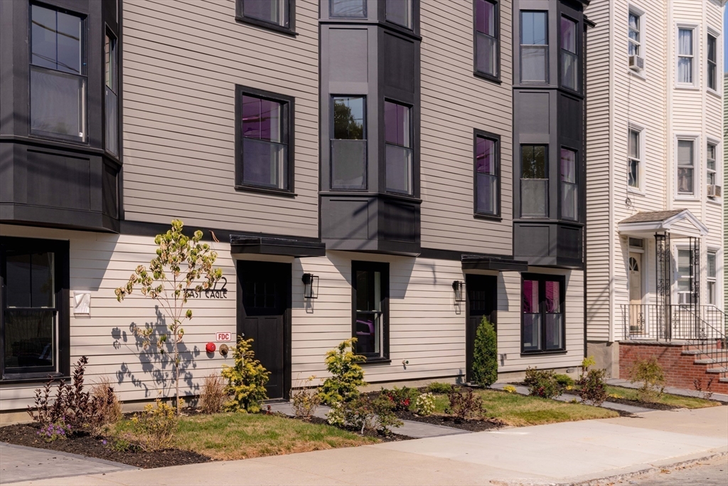 272 East Eagle St # 3