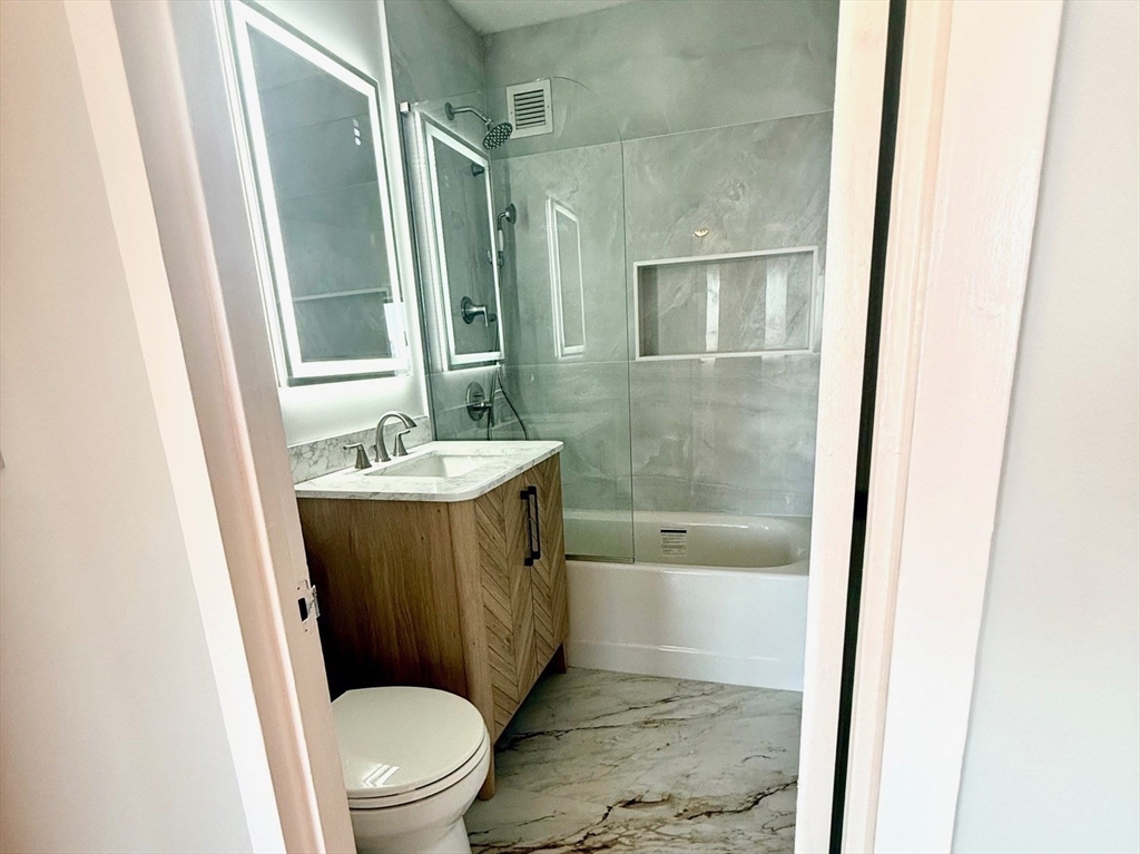 85 E. India Row # H Unit: PH H