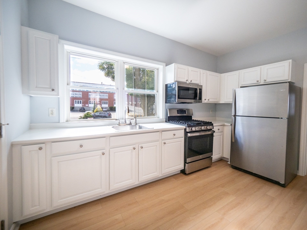 502 Somerville Avenue Unit: 2