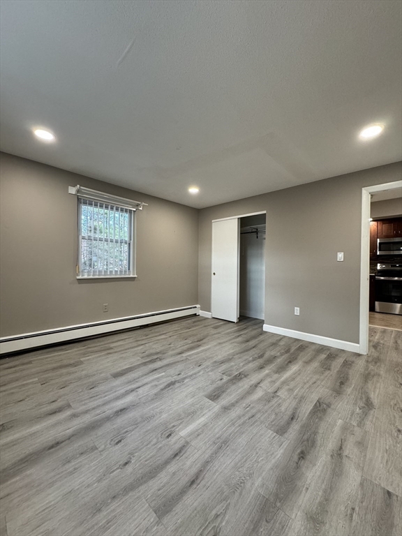 5 Colonial Drive Bldg B5 # 8