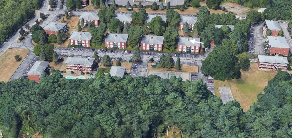 5 Colonial Drive Bldg B5 # 8