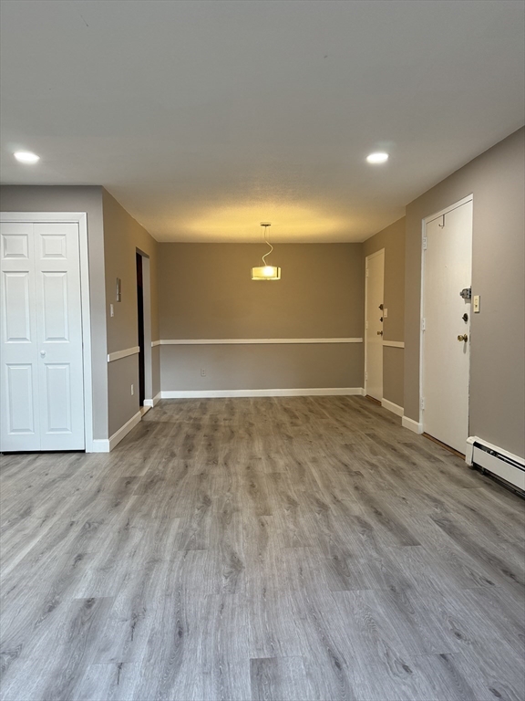 5 Colonial Drive Bldg B5 # 8