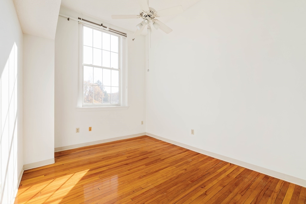 1475 Massachusetts Ave. # 352