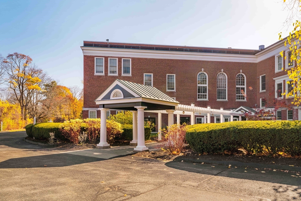 1475 Massachusetts Ave. # 352