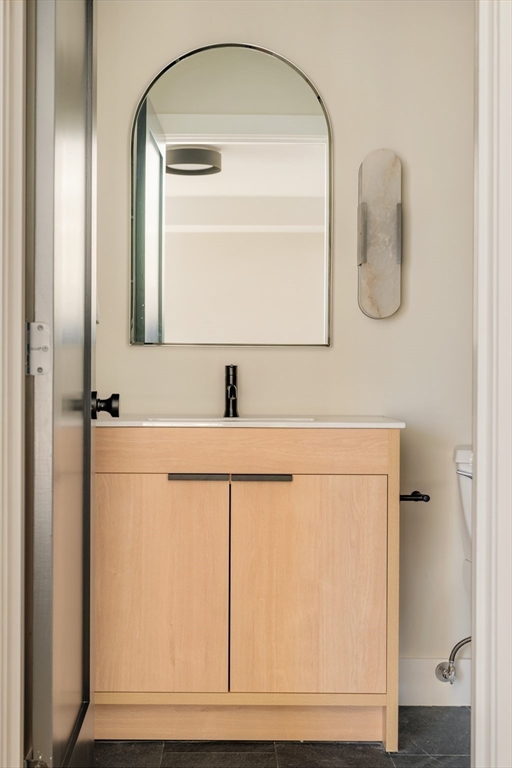 272 East Eagle St # 5