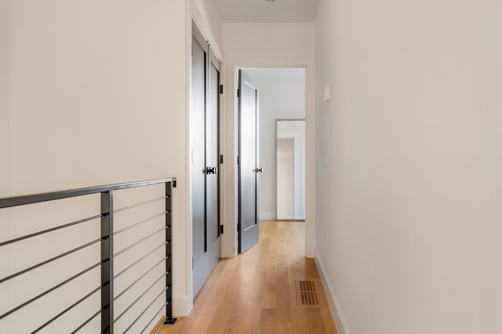 272 East Eagle St # 5