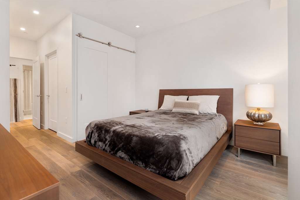 375 Canal Street # 614A