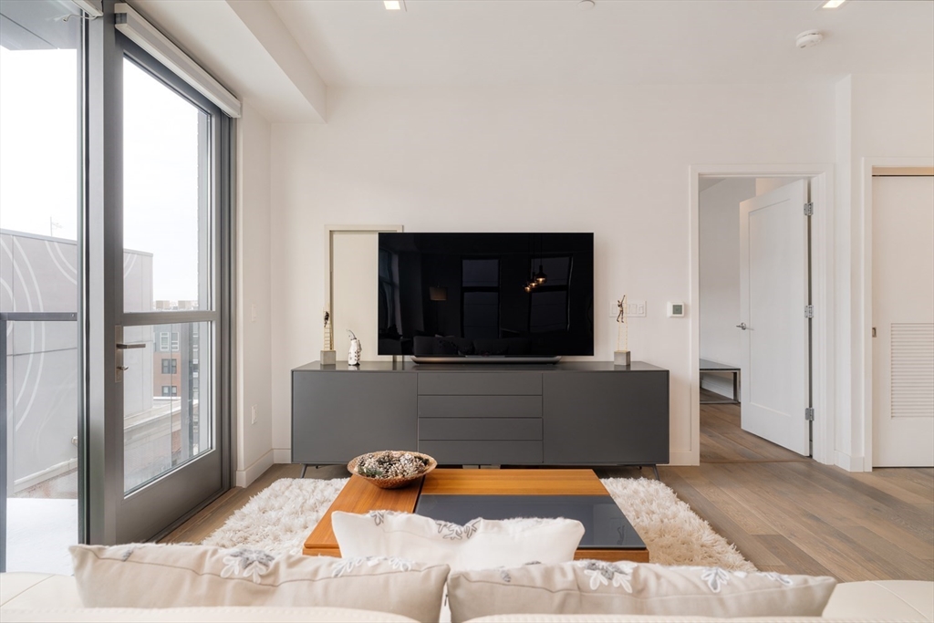 375 Canal Street # 614A