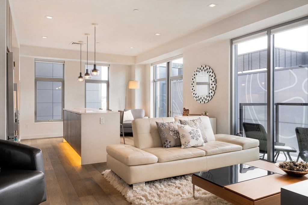 375 Canal Street # 614A