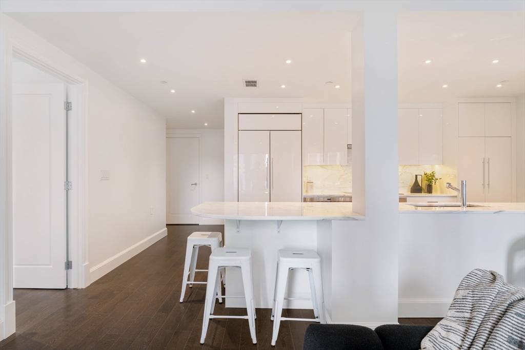 776-778 Boylston St. # 7E