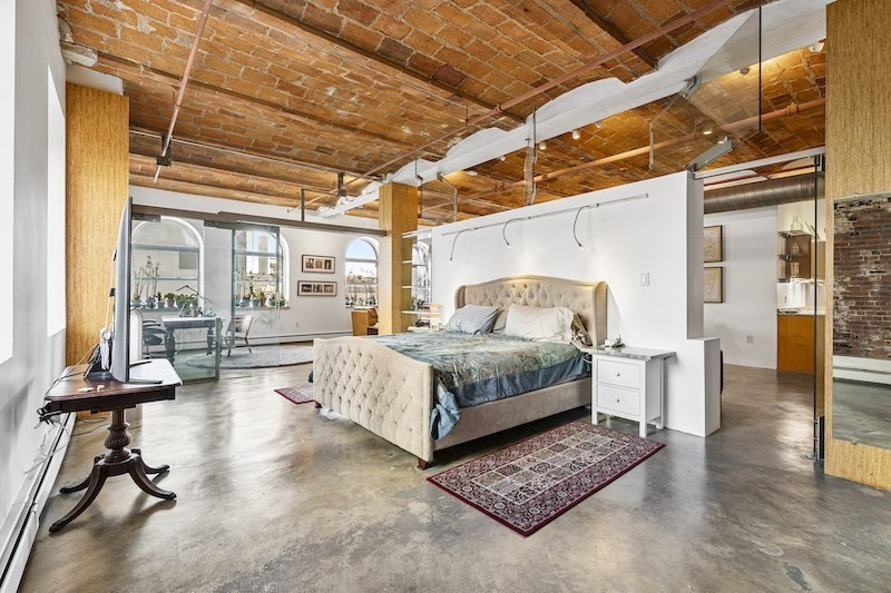 717 Atlantic Ave # 7B