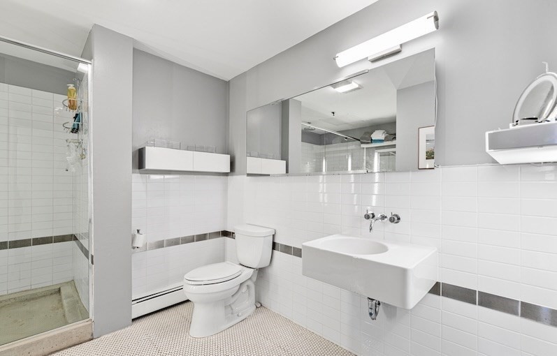 717 Atlantic Ave # 7B