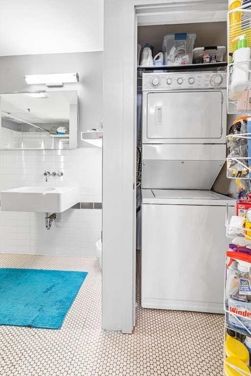 717 Atlantic Ave # 7B