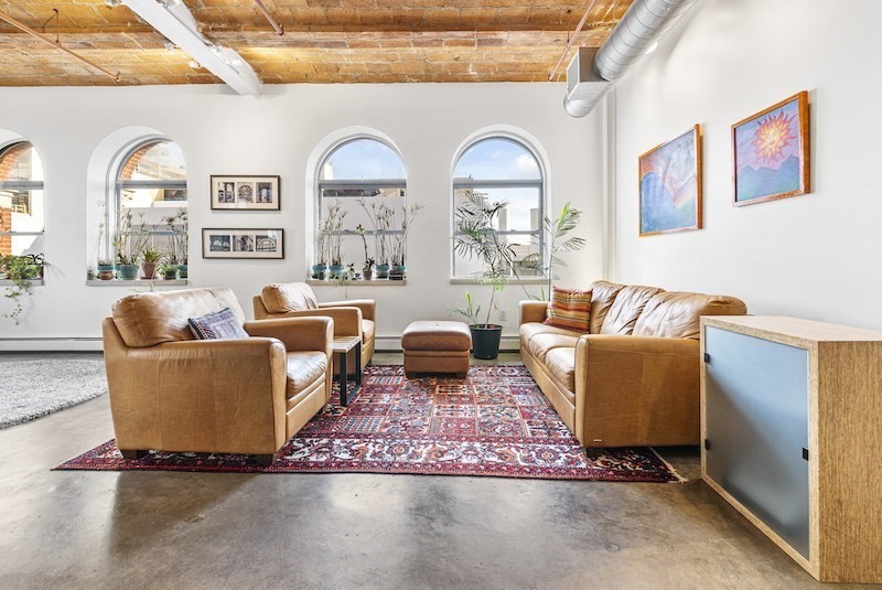 717 Atlantic Ave # 7B