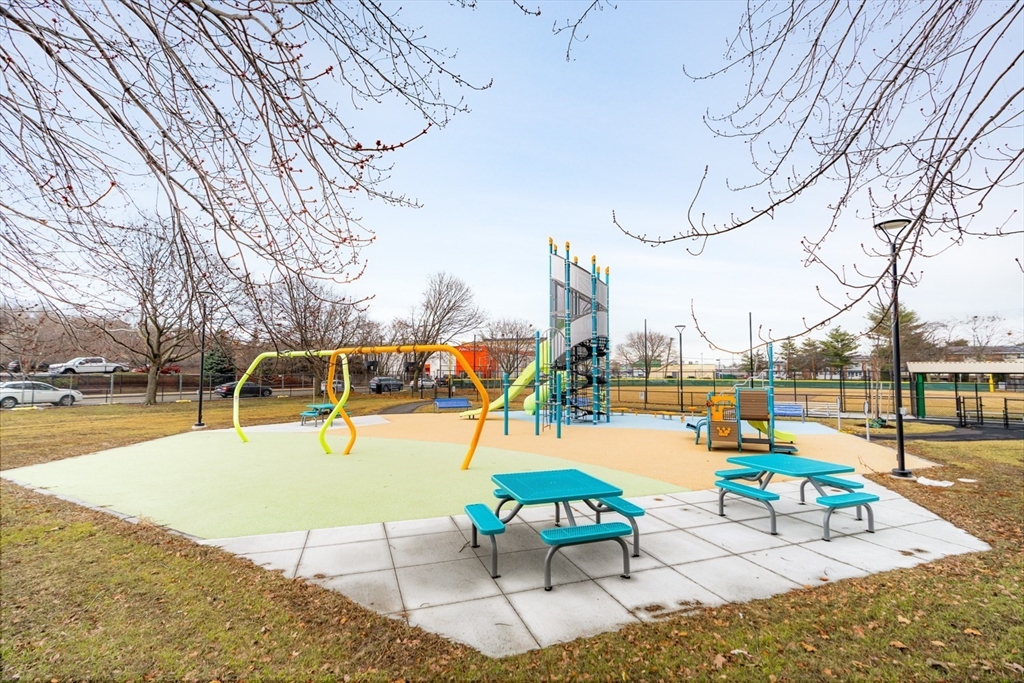 20 Daniels # 316 Unit: #316