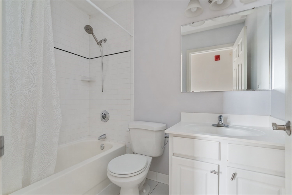 20 Daniels # 316 Unit: #316