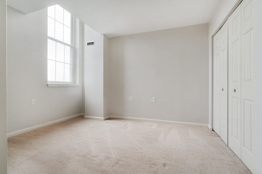 20 Daniels # 316 Unit: #316