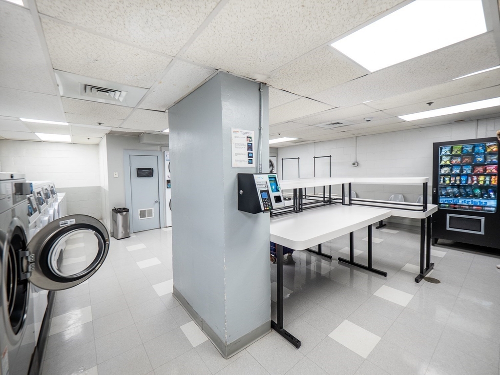 8 Whittier Place # 6C