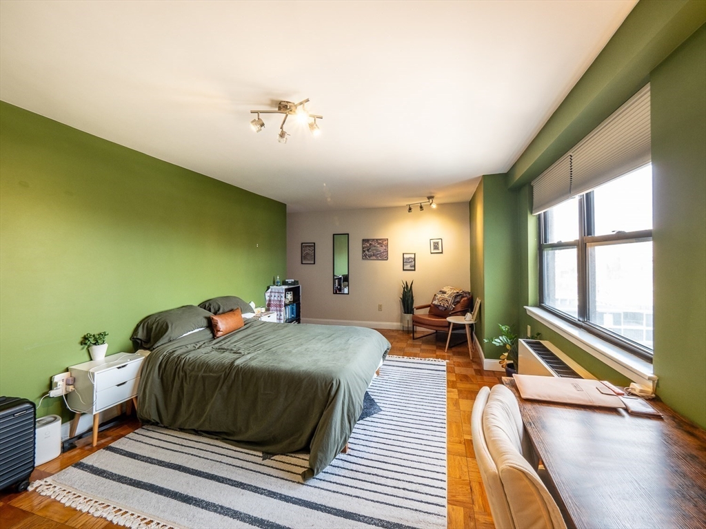 8 Whittier Place # 6C