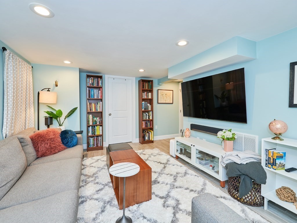 89 Josephine Ave. # 1