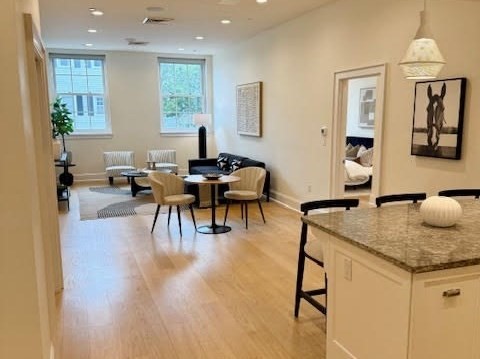 380 Bunker Hill St # 202